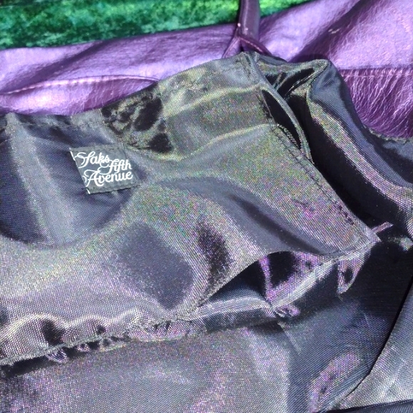 Bag/Tote - Picture 8 of 9